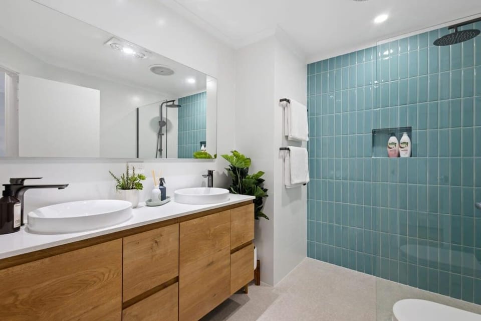 Jolly on James- 2BDR Apartment in Perth