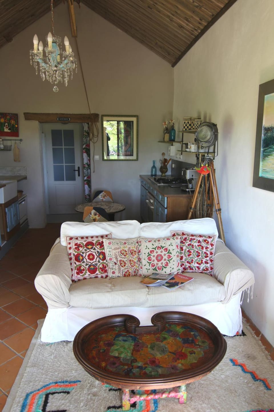Kitchen or kitchenette, Living room, Dining area