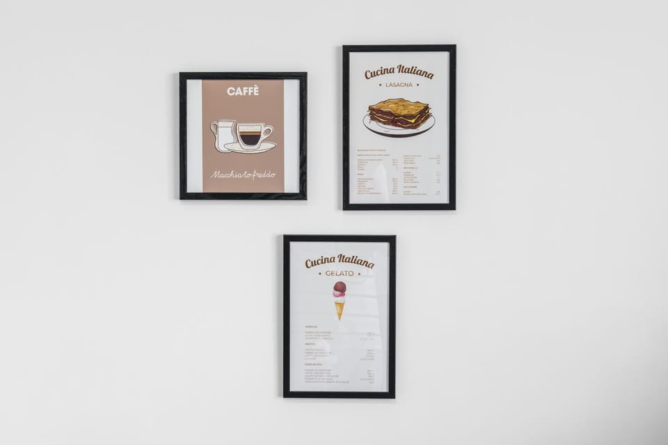 Logo/Certificate/Sign, Text overlay