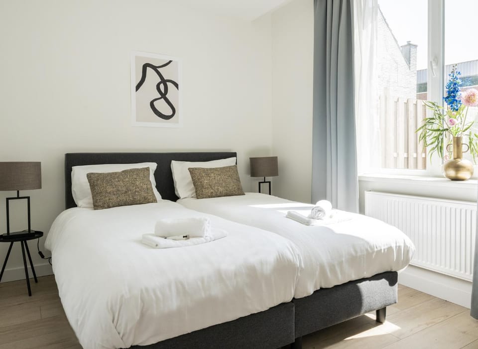 Family Stay in Eindhoven Garden & Kitchen House in Eindhoven