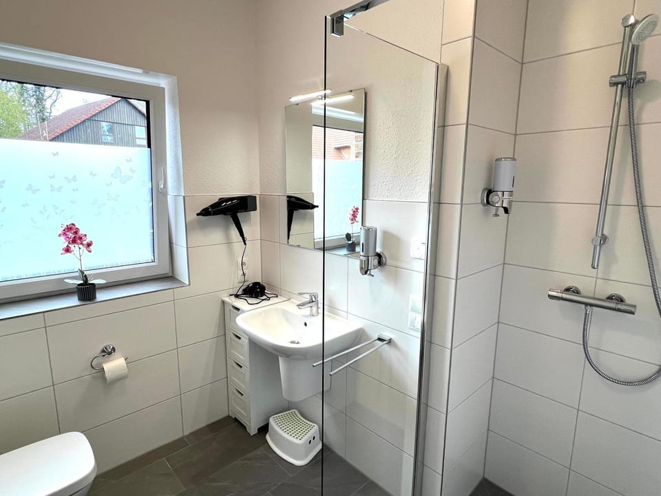 Shower, Bathroom