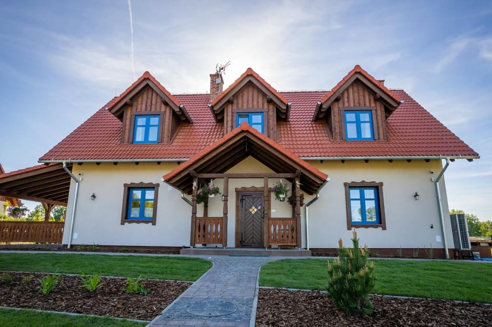 Property building, Garden, Garden view