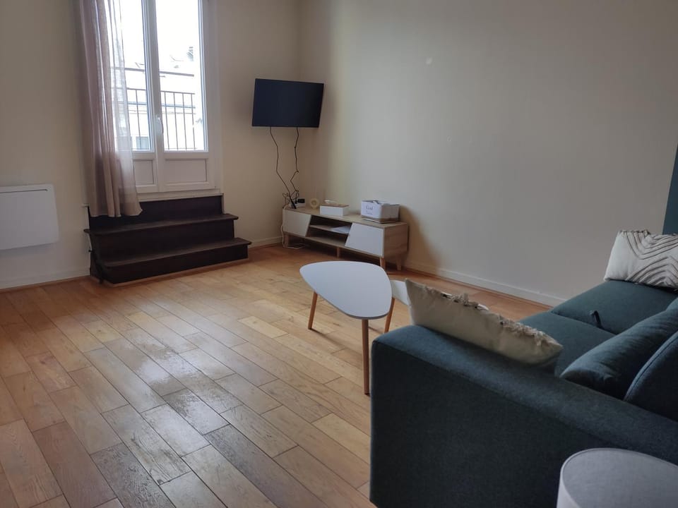 Le charme Centre Parking wifi Apartment in Centre-Val de Loire