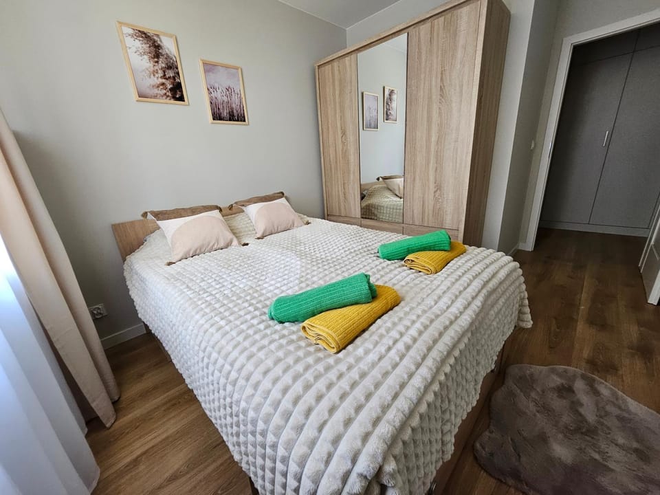 Bed, Photo of the whole room, Bedroom, towels, wardrobe