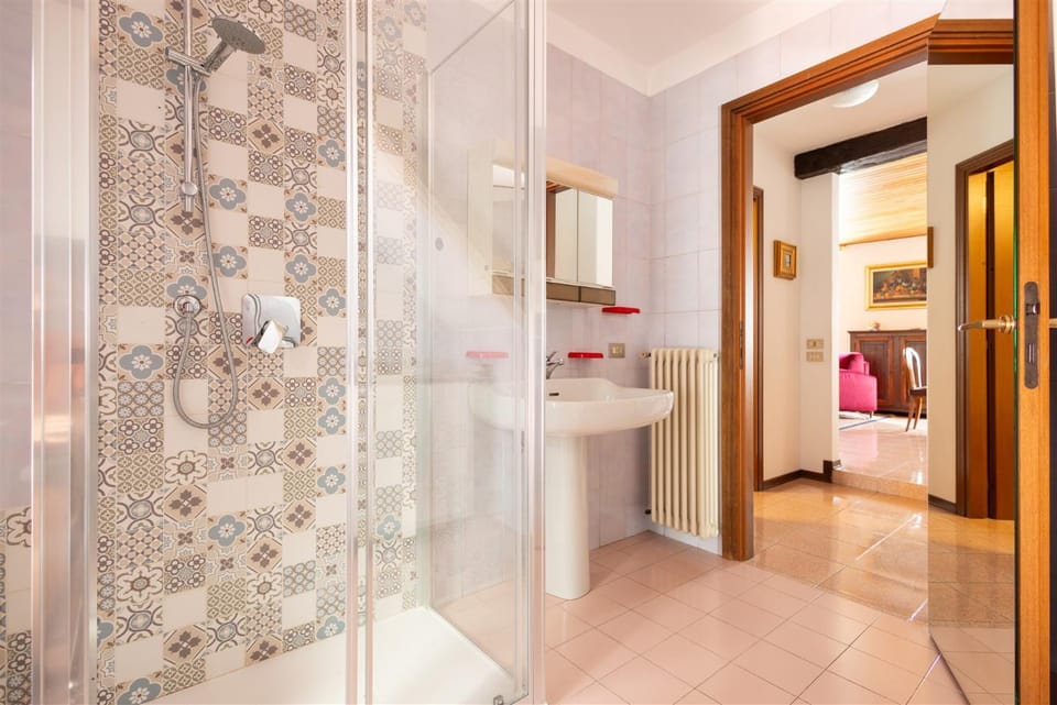 Shower, Bathroom, Photo of the whole room
