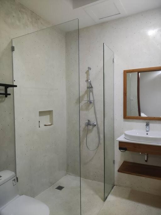 Pradha Kuta, 3 BDR, 3 minutes from seminyak beach Villa in Kuta