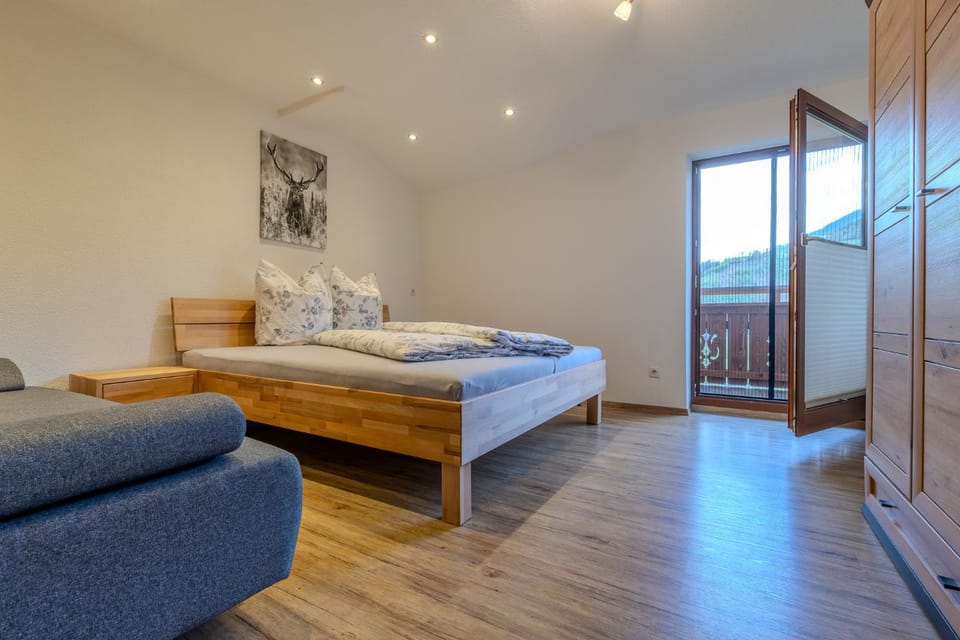 Bed, View (from property/room), Balcony/Terrace, Photo of the whole room, Bedroom, wardrobe