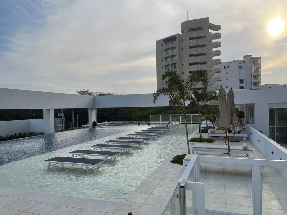 Pool view, Swimming pool
