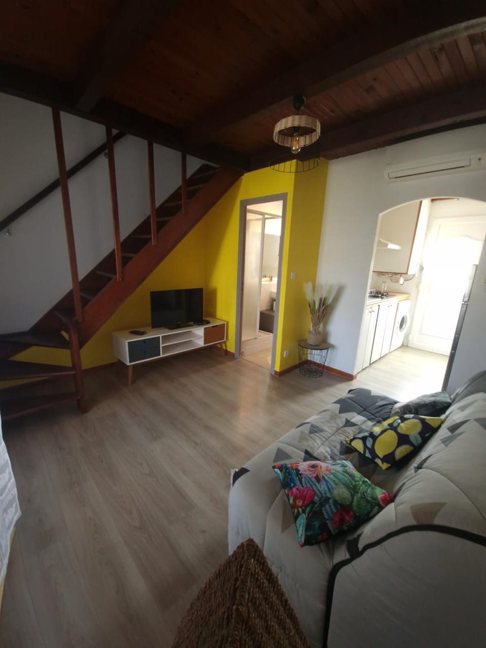 Villa Frati Campground/ 
RV Resort in Poggio-Mezzana