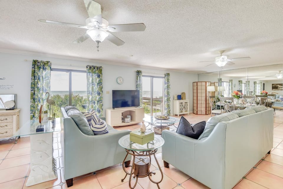Oceanfront Flagler Beach Home w/ Decks & Gas Grill House in Beverly Beach