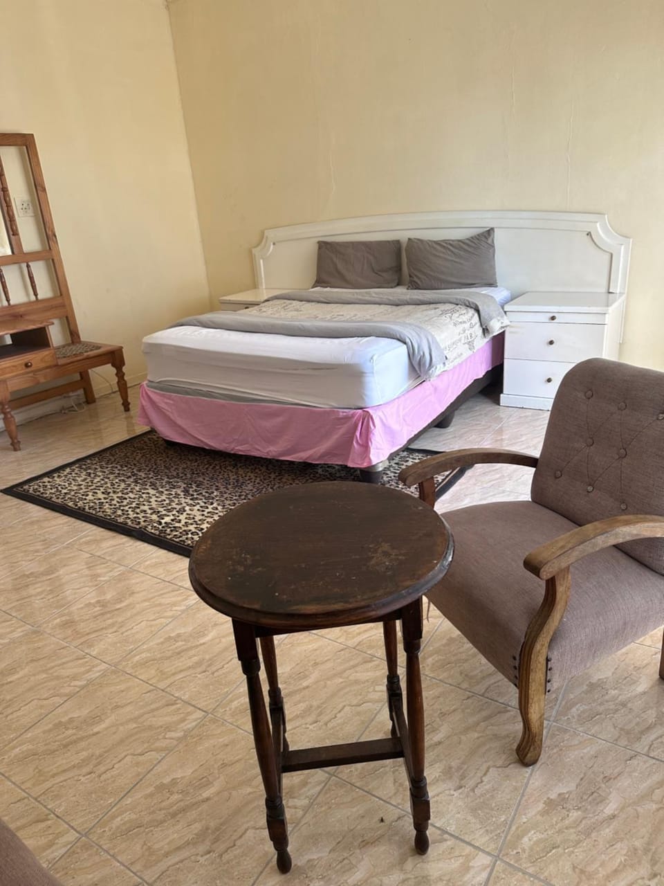 Salvador Building Bed and Breakfast in Gauteng
