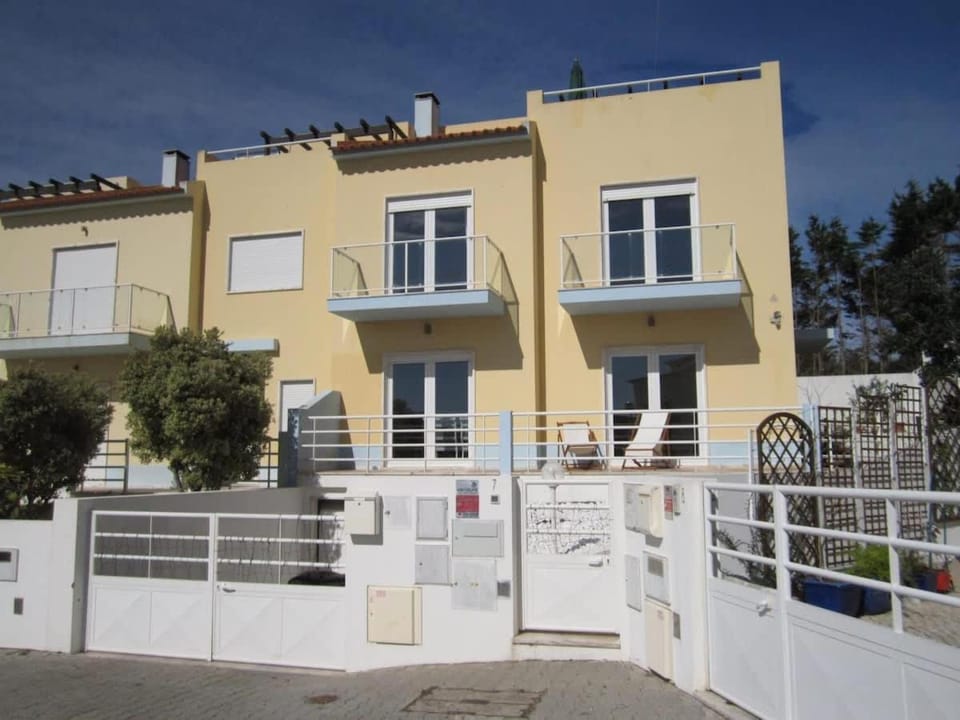 Casa Elsa House in Lisbon District