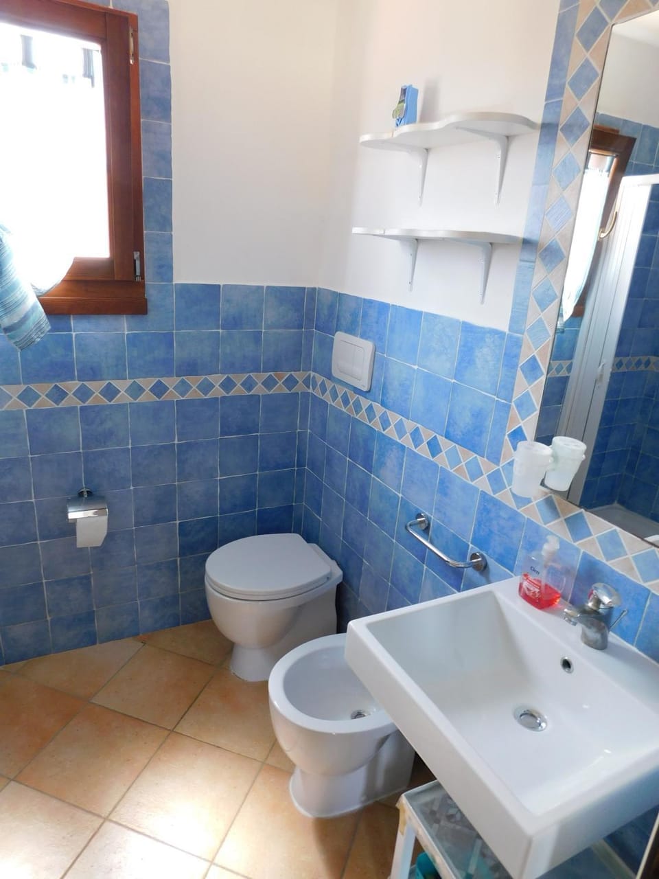 Bathroom, Living room