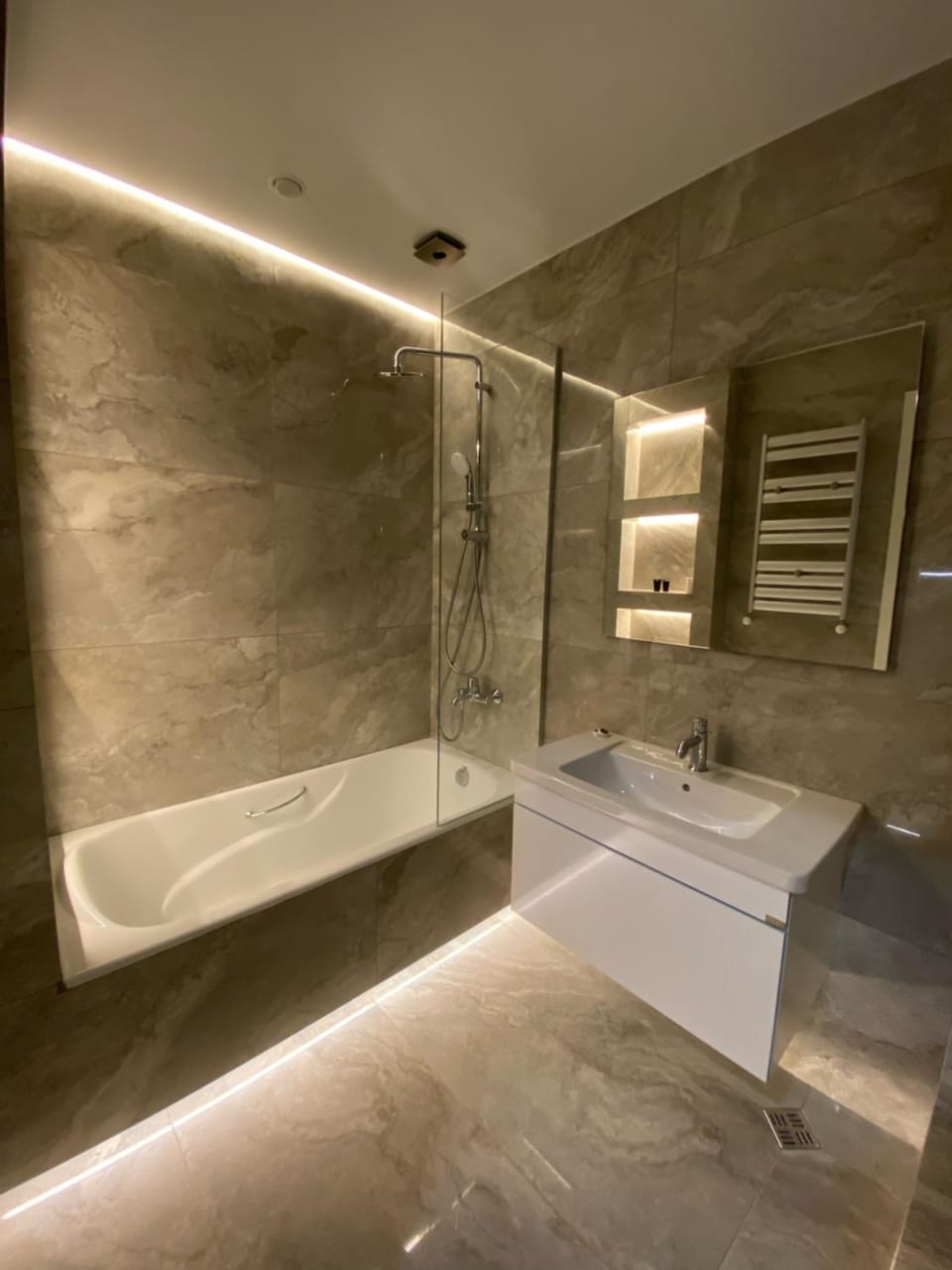 Shower, Bathroom