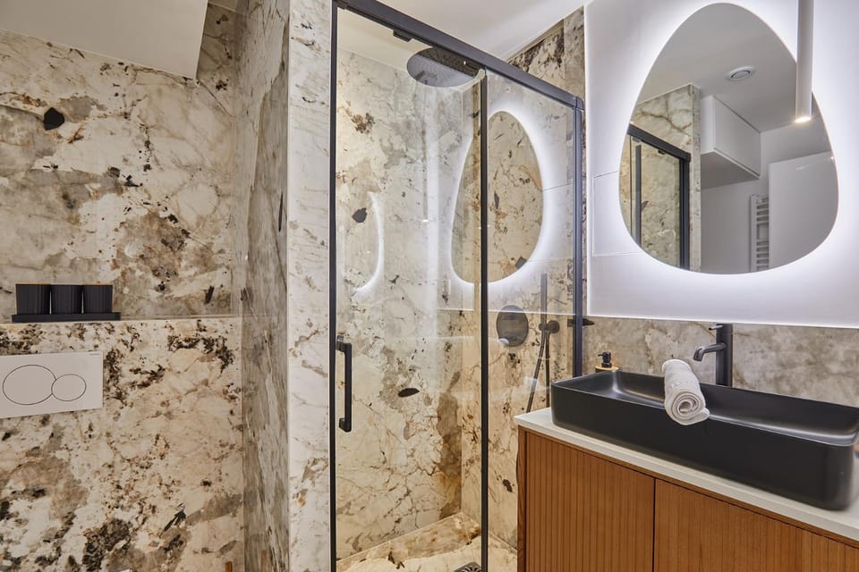 Résidence Saint Germain des Près Rue de Rennes by Studioprestige Apartment in Paris
