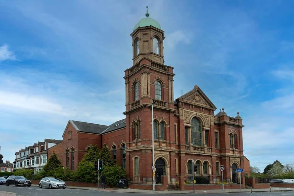 Albert Park View (free parking!) Apartment in Middlesbrough