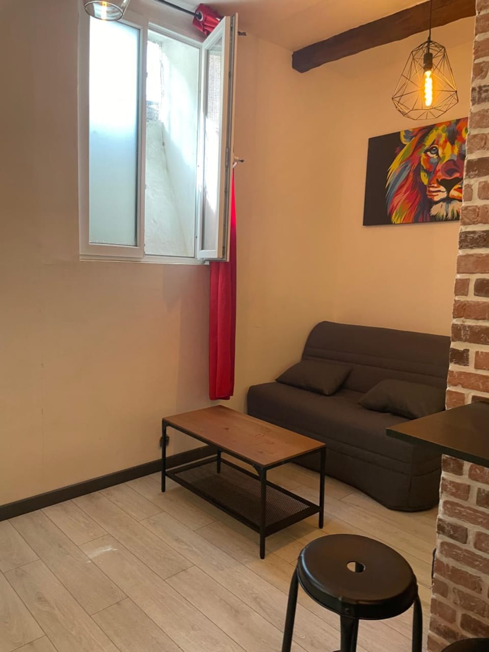 Superbe studio au pied de notre dame de la garde Apartment in Marseille