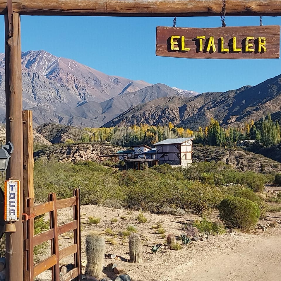 Facade/entrance, Property logo or sign, Natural landscape, Mountain view