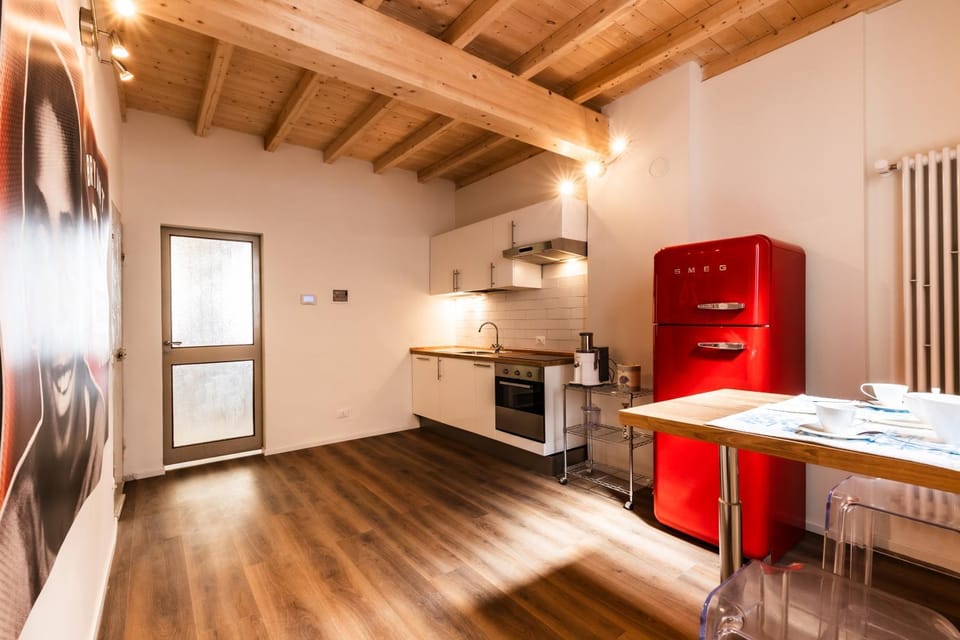 Kitchen or kitchenette, Kitchen or kitchenette, Dining area, minibar, oven, pet friendly, stove