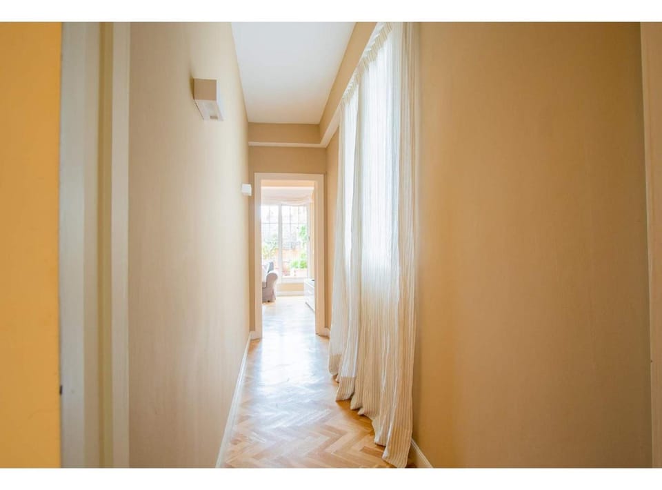 BALMES - Atico con terraza en Sant Gervasi Apartment in Barcelona