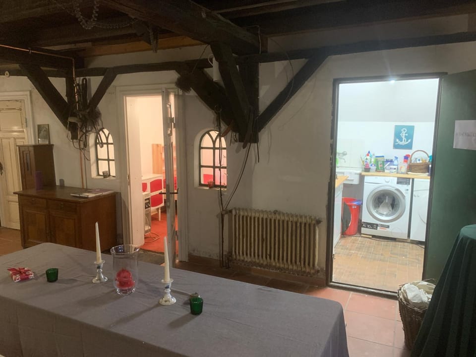 Kleine Einliegerwohnung oder Zimmer im Reetdachhaus Vacation rental in Schleswig-Holstein