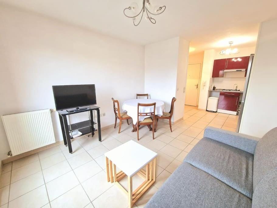 Appartement T2 en centre ville Apartment in La Teste-de-Buch