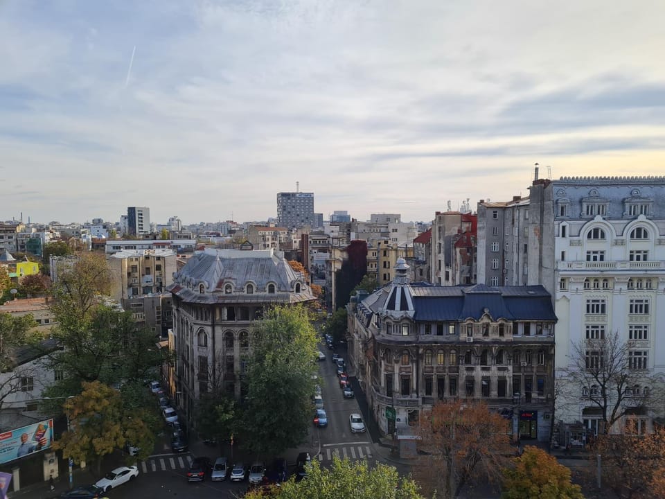 Day, Bird's eye view