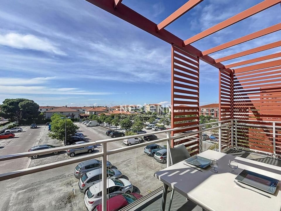 3312-T3 dans une résidence avec piscine Apartment in Argeles-sur-Mer