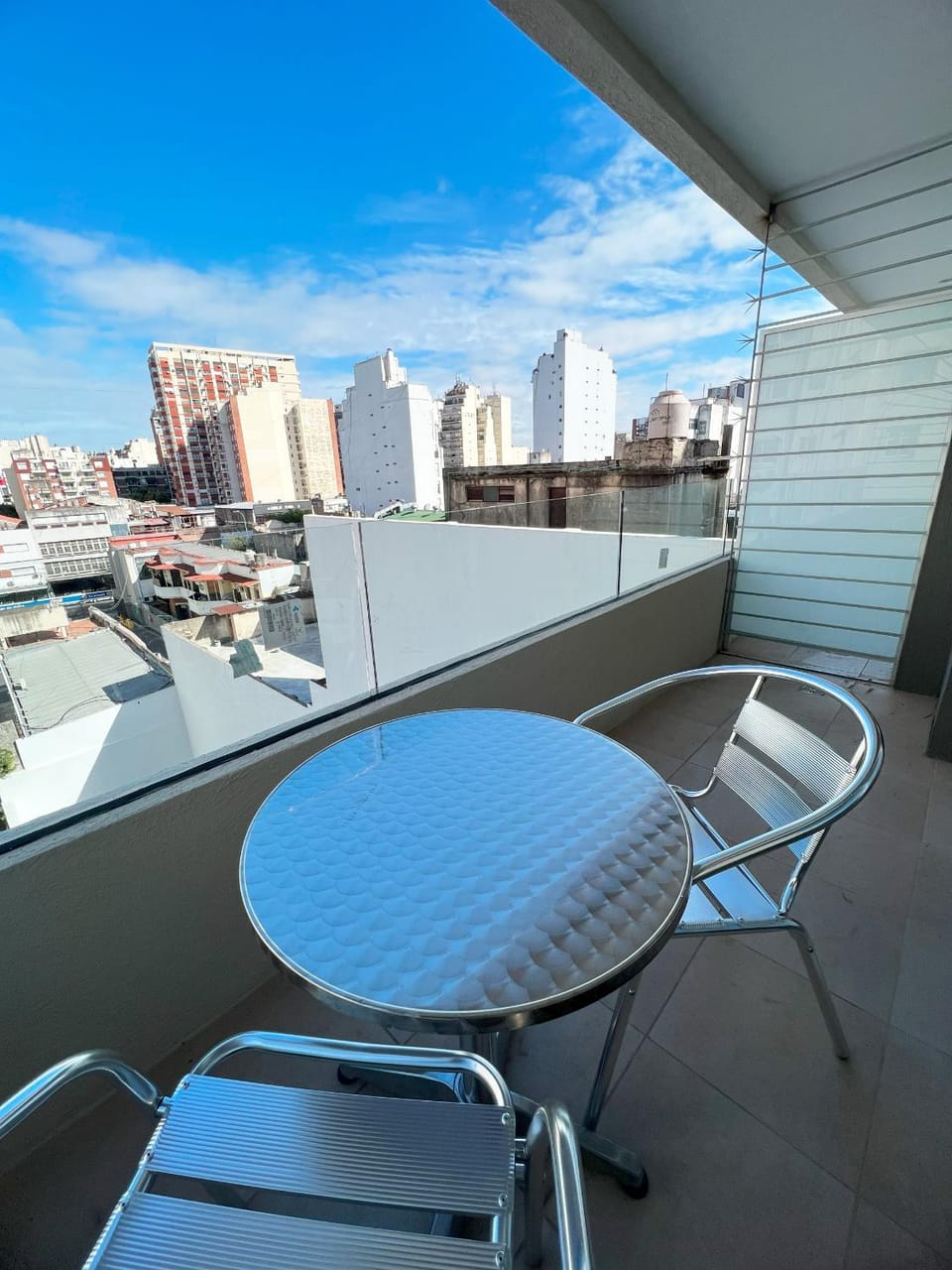 RentUp - Moderno monoambiente con balcon en Almagro Apartment in Buenos Aires