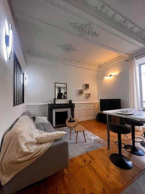 L'Haussmann - centre ville - 5 personnes Apartment in Auvergne-Rhône-Alpes