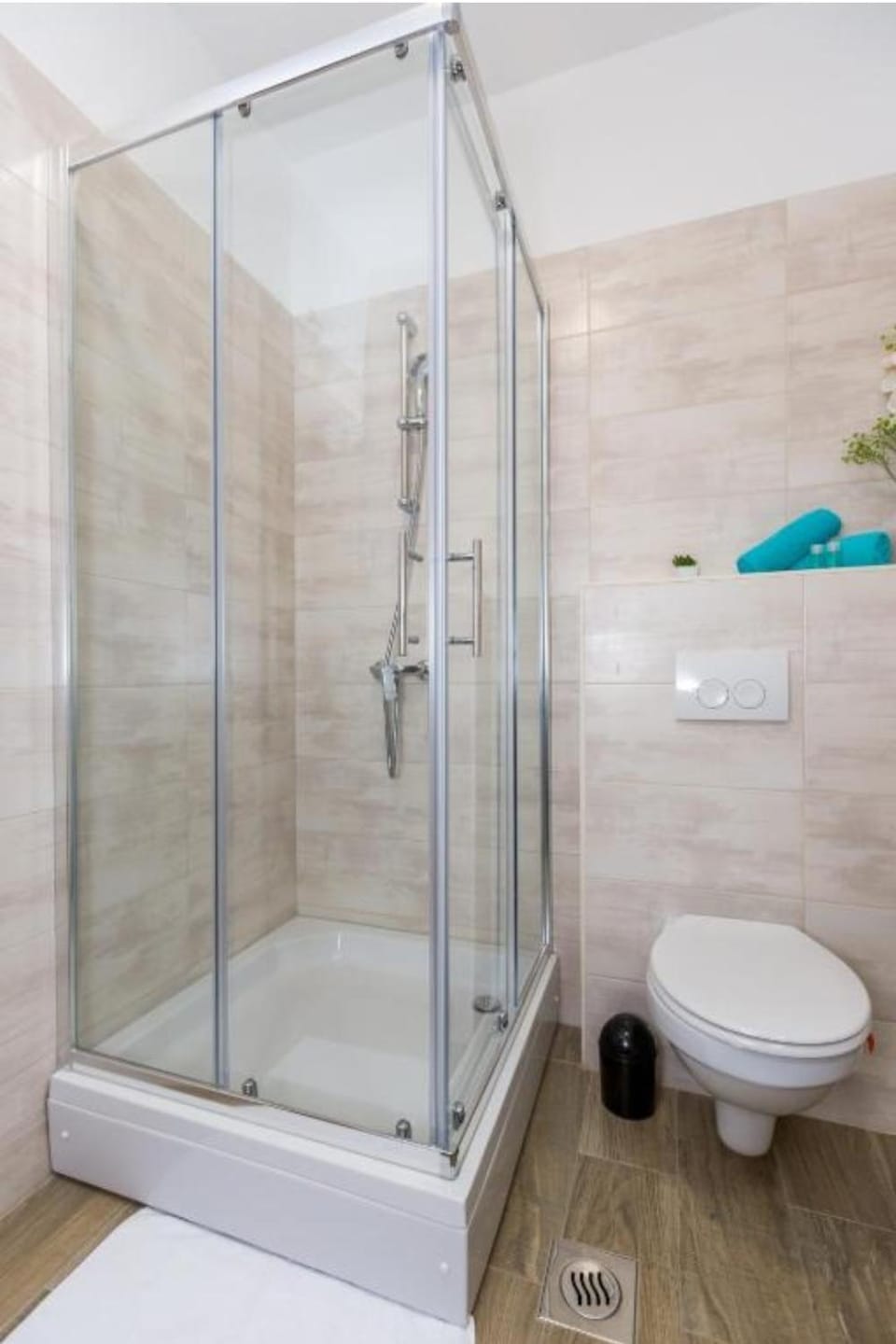 Apartments & Rooms Jure Bed and Breakfast in Zadar County