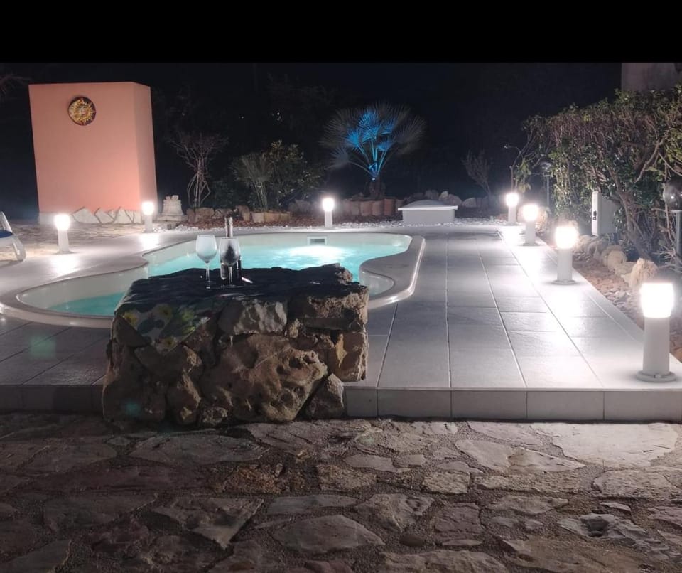 Night, Swimming pool