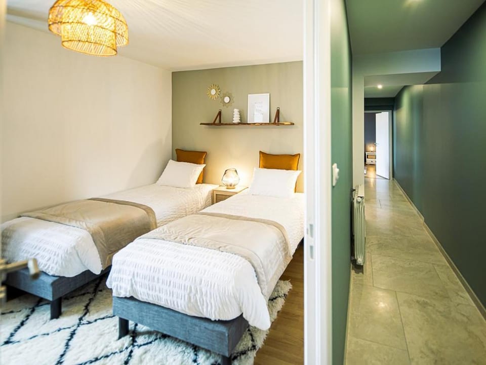 Évasion Nature au Cœur des Vignobles avec SPA - FR-1-489-507 House in Auvergne-Rhône-Alpes