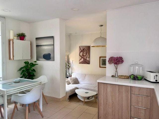 Les Suites de Vanves - Parc des expositions Porte de Versailles Bed and Breakfast in Vanves