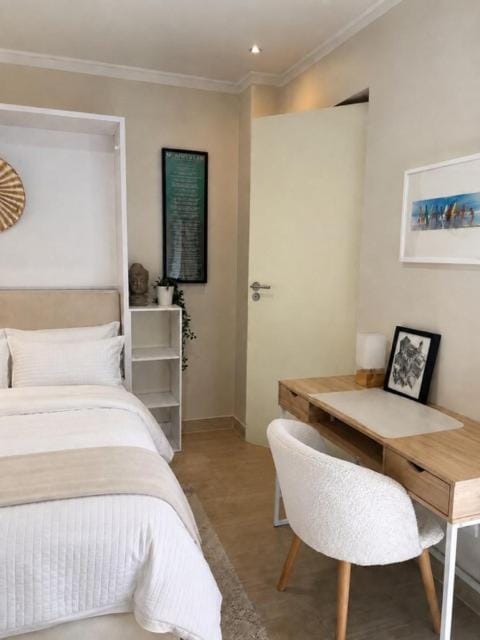 Les Suites de Vanves - Parc des expositions Porte de Versailles Bed and Breakfast in Vanves