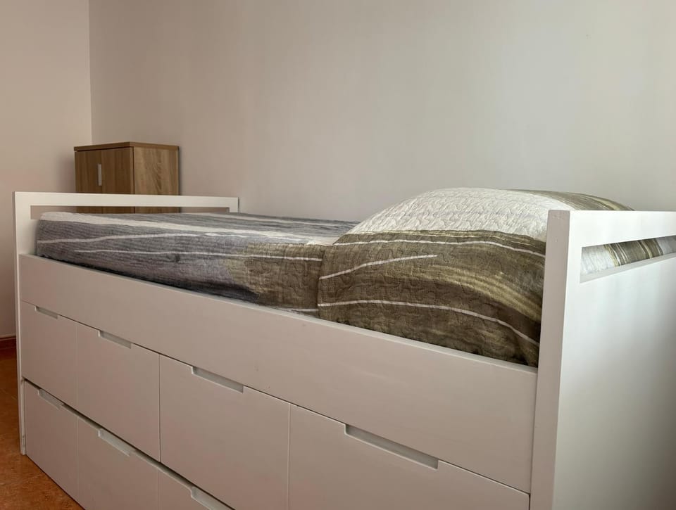 Bed, Bedroom, storage, wardrobe