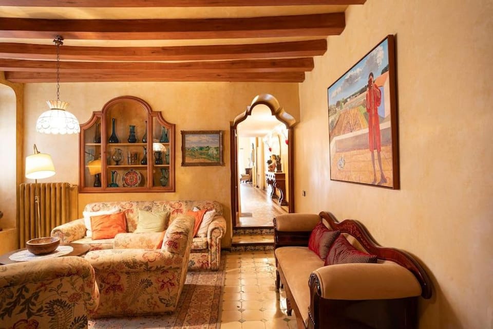 Casa Victor Riu Villa in Catalonia