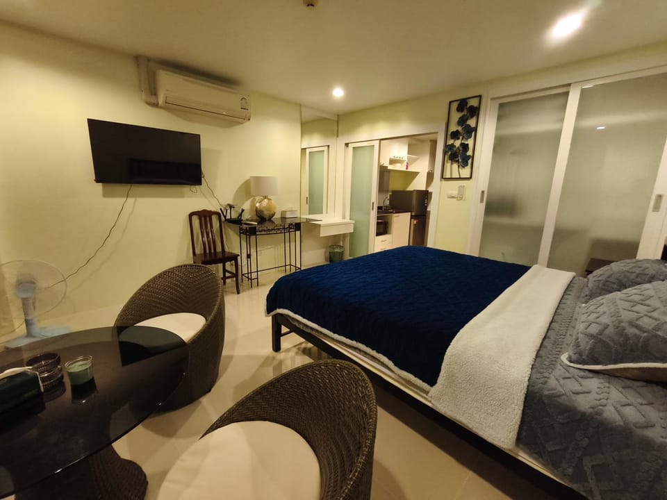 The Pixel Cape Panwa Beach Condo Apartment in Wichit