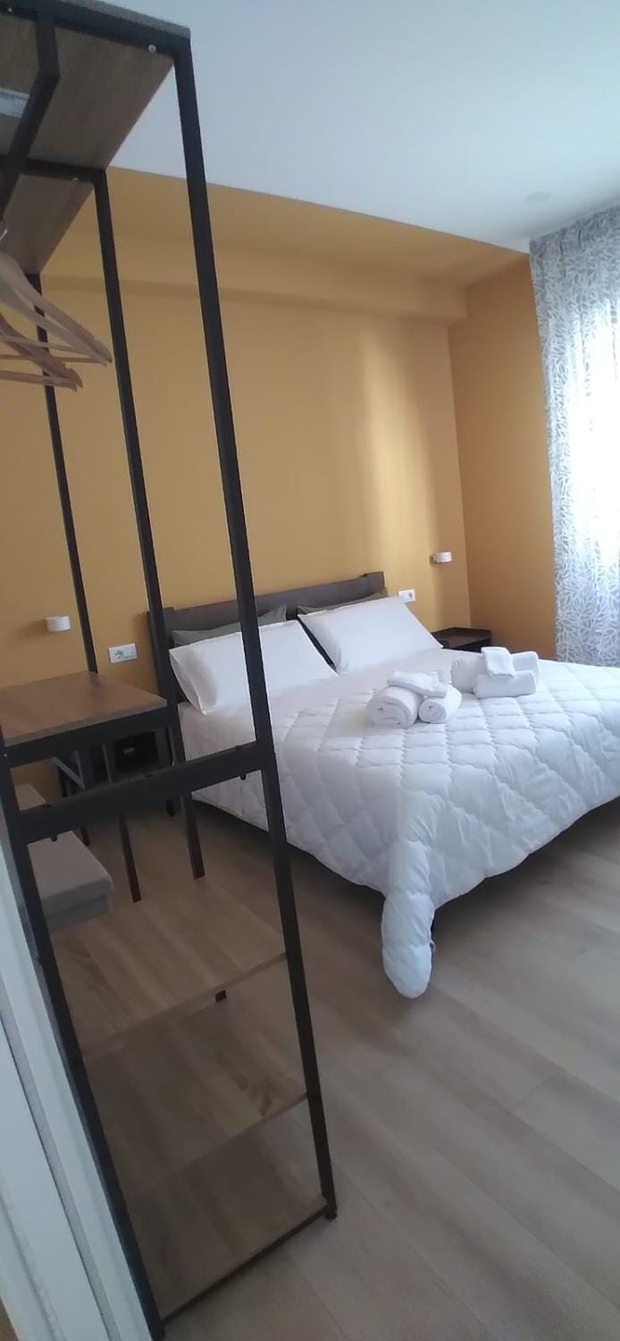 Central Empire Apartment in Palermo