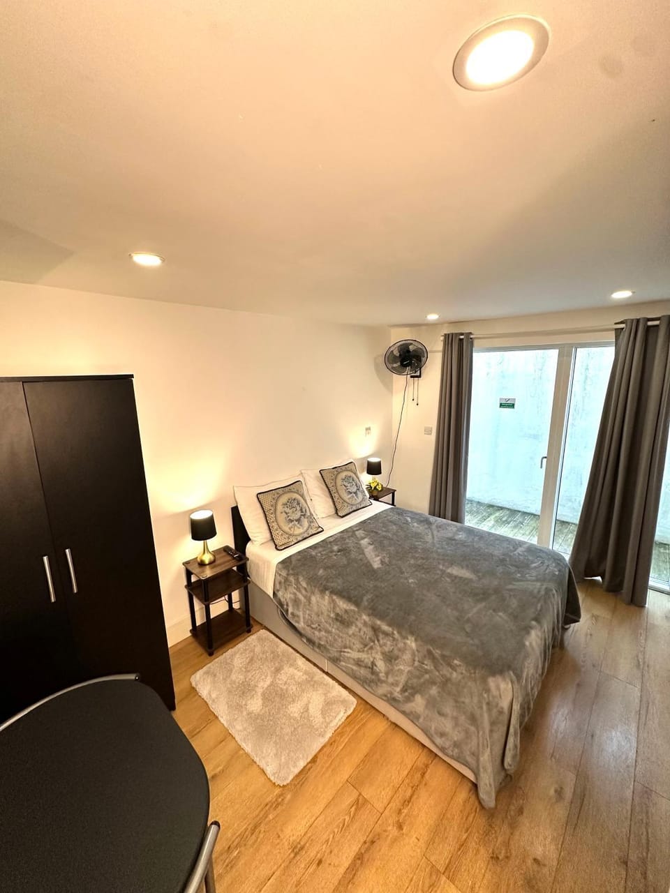 Oliver Double Room Vacation rental in London