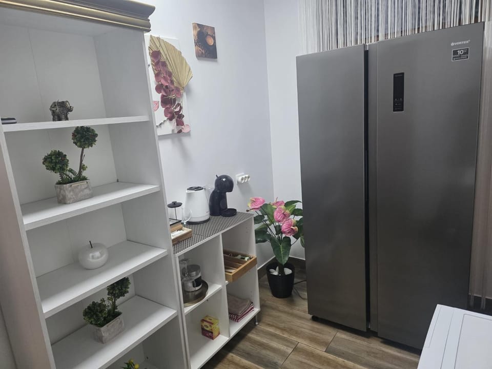 Coffee/tea facilities, Kitchen or kitchenette