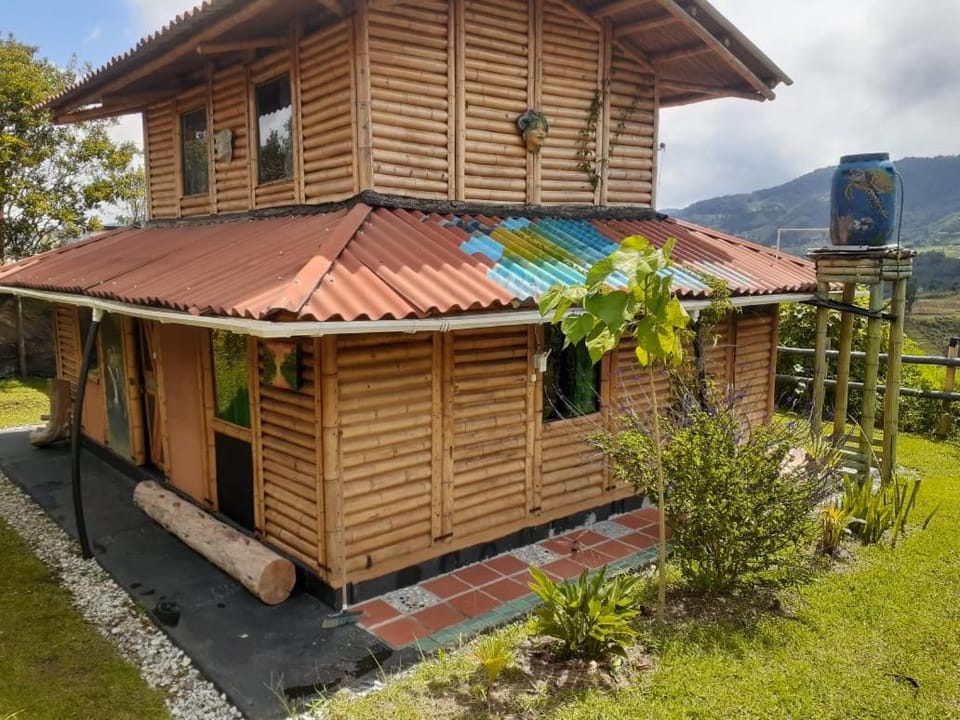 Cabaña sol de oriente House in Antioquia