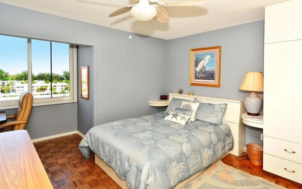 1055-603 Premium Plus House in Siesta Beach