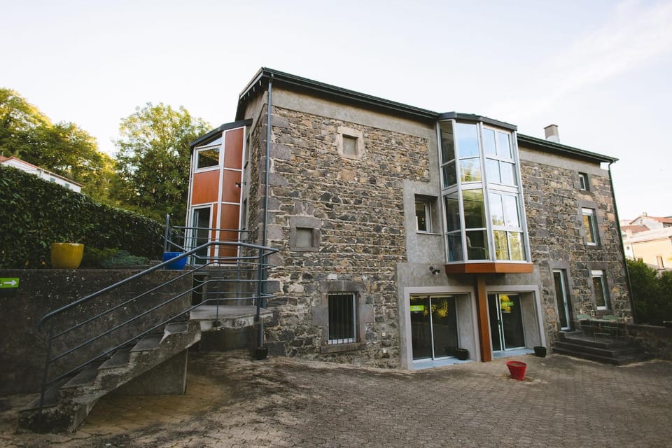 Property building, Day