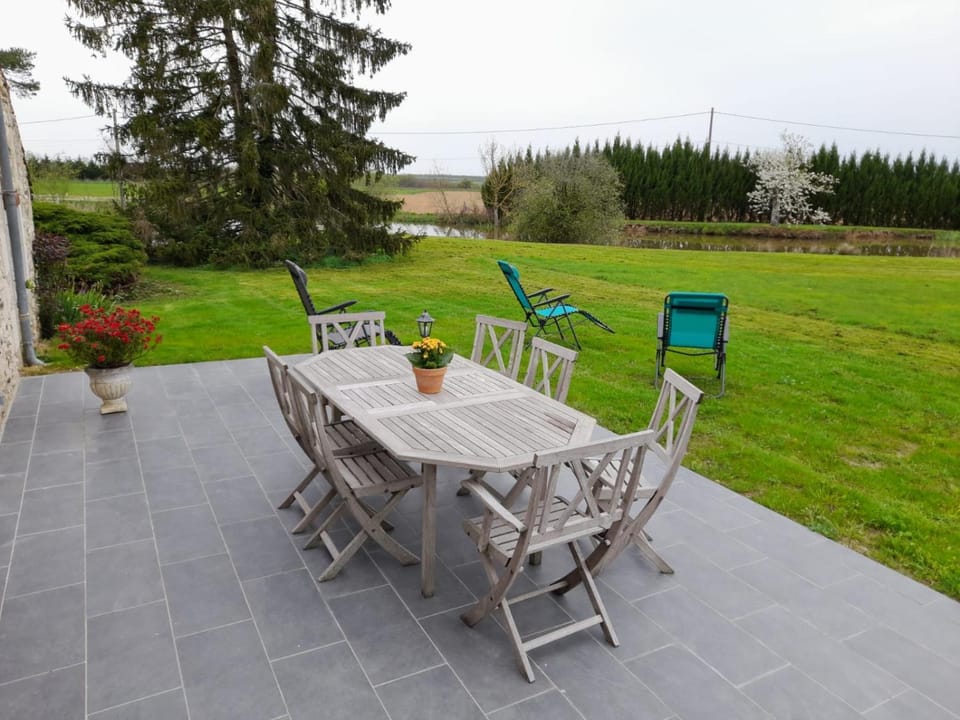 Patio, BBQ facilities, Table tennis