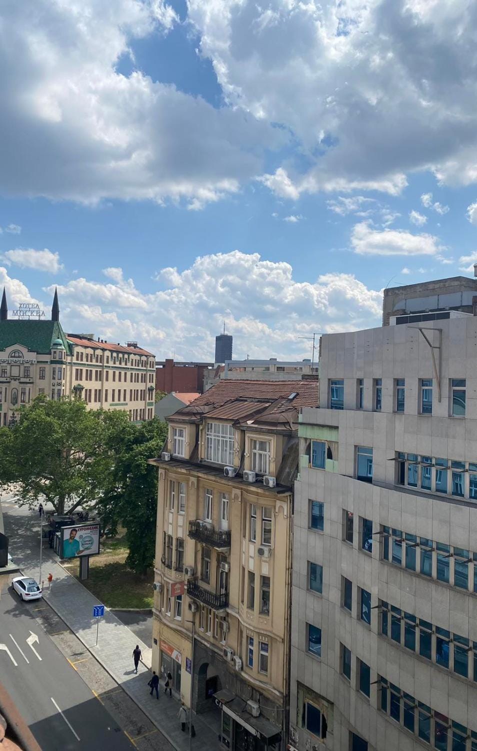 Day, Neighbourhood, Balcony/Terrace, Parking