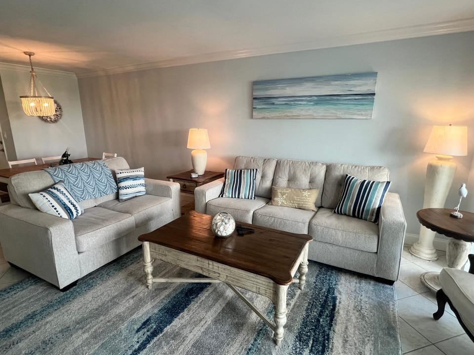 1046 PL Gulf Side Bliss in Our Second Floor Condo House in Siesta Beach
