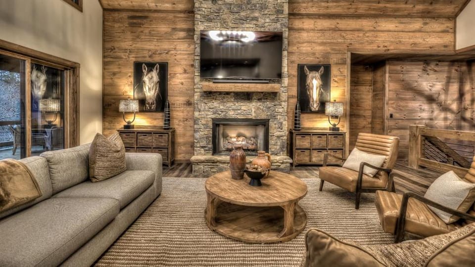 Mountain Brooks Retreat House in Georgia
