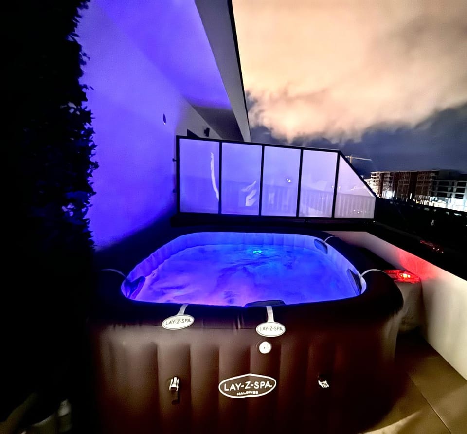 Hot Tub