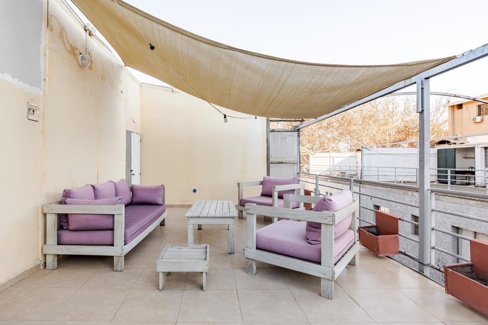 Balcony/Terrace, Balcony/Terrace